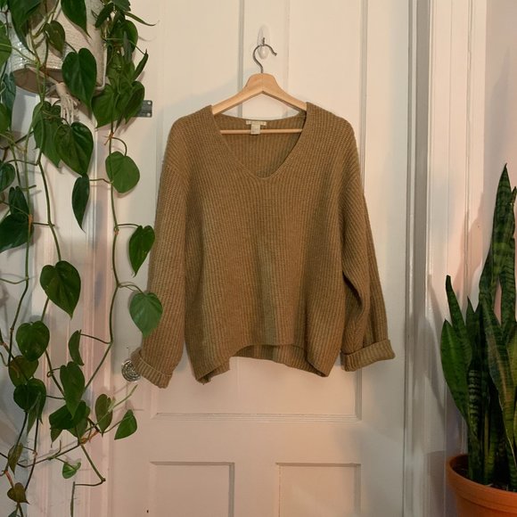 Camel Oversized Cozy Knit - Picture 1 of 6